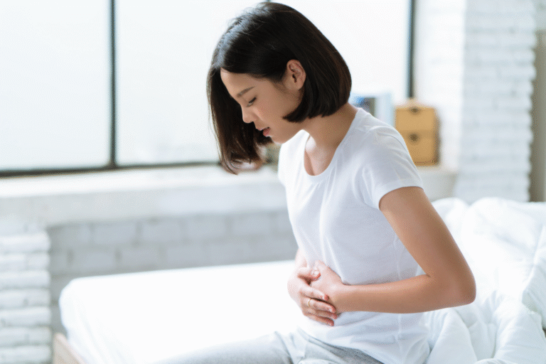 PCOS Symptoms and Treatment Options: A Simple and Complete Guide