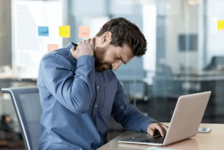 The Connection Between Ergonomics and Workplace Injuries