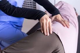 Understanding When to Consult a Specialist for Hip Pain