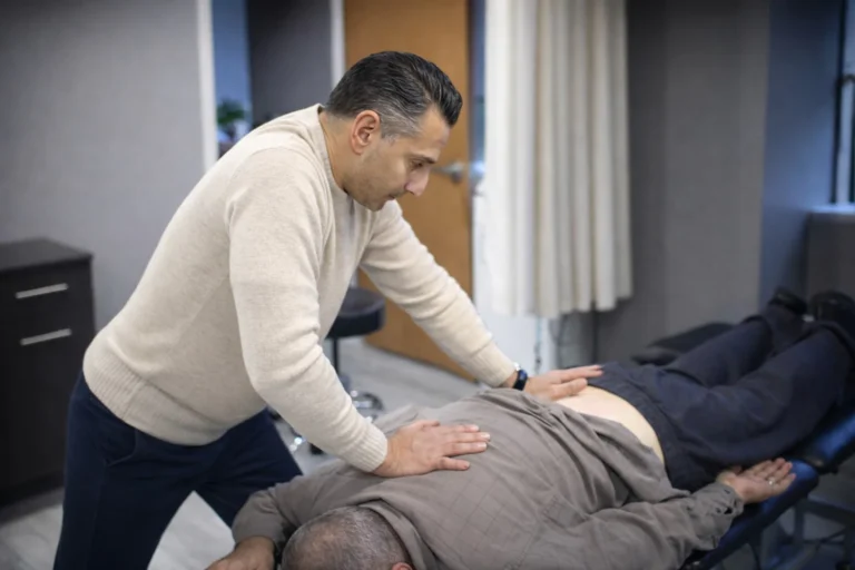 Utilizing Physical Therapy Techniques to Manage Chronic Pain