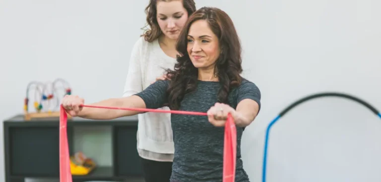How Physical Therapy Supports Recovery After Surgery