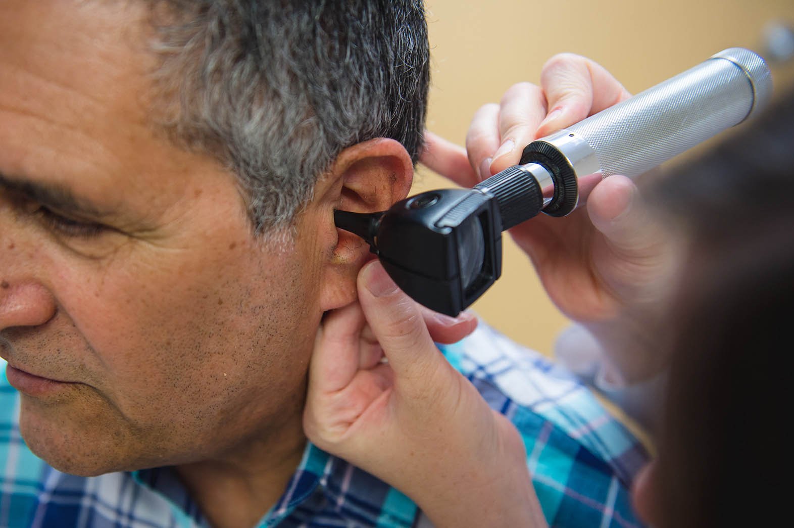 Signs You Might Have Eardrum Perforation and When to Seek Help