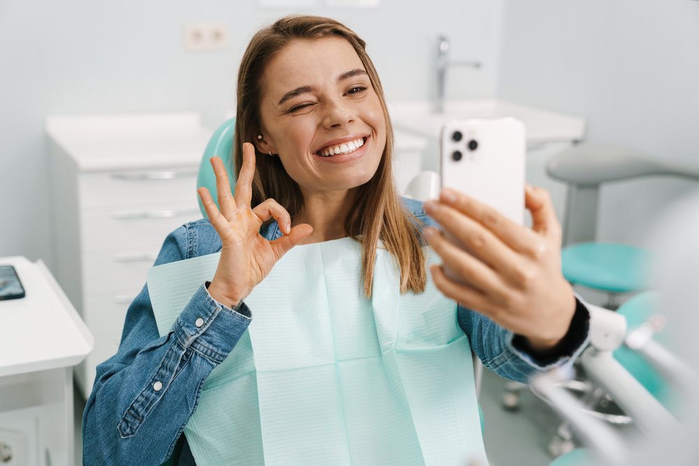 The Benefits of KOR Whitening for Individuals With Sensitive Teeth